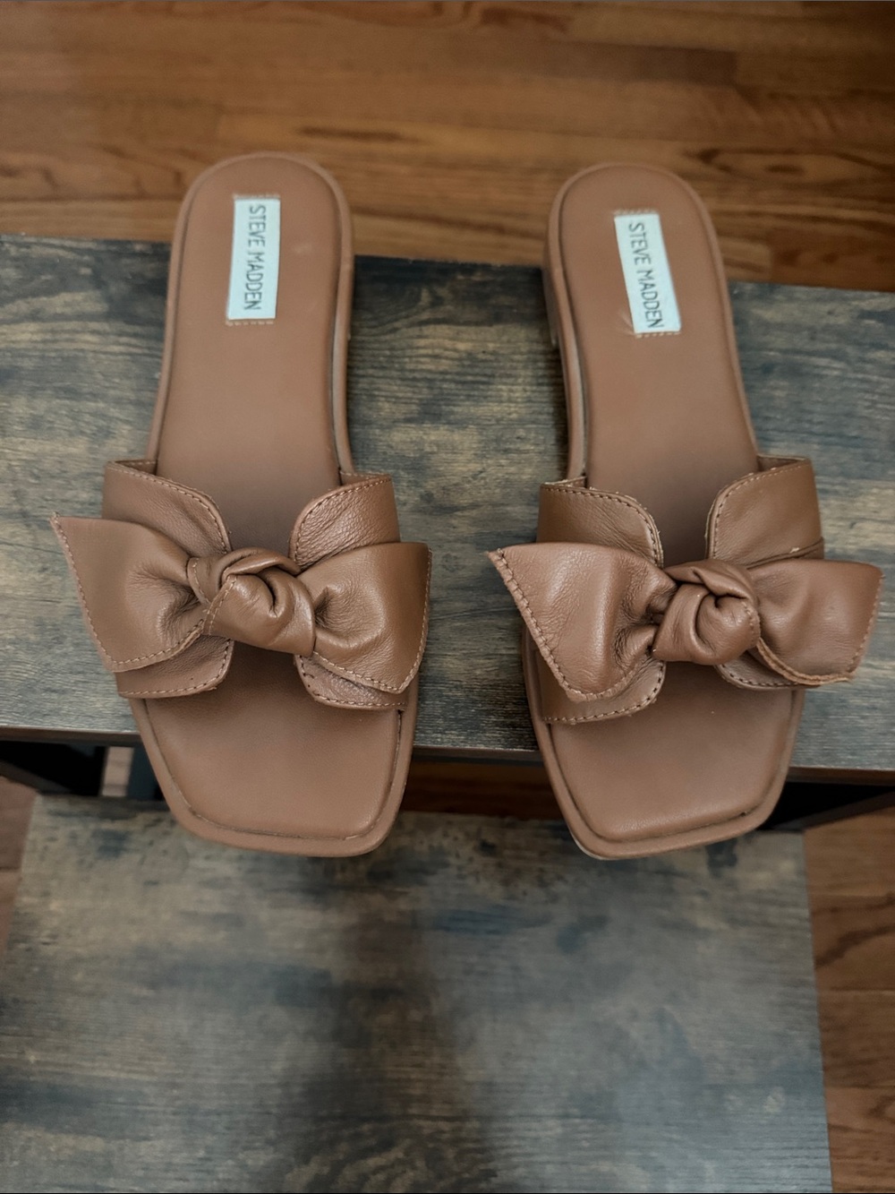 Steve Madden Brown Knotted Bow Slide Sandals